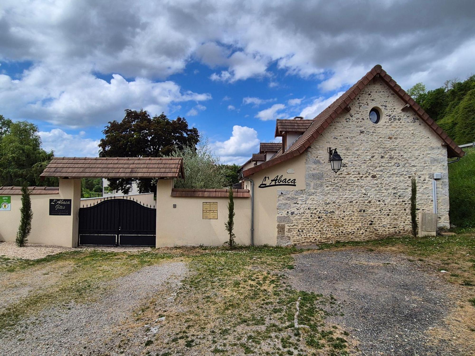 L'Abaca 21 Sainte-Genevieve-les-Gasny Exterior foto